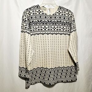 Vintage L.L. Bean Womens Dark Blue Cream Patterned Wool Blend Sweater Med